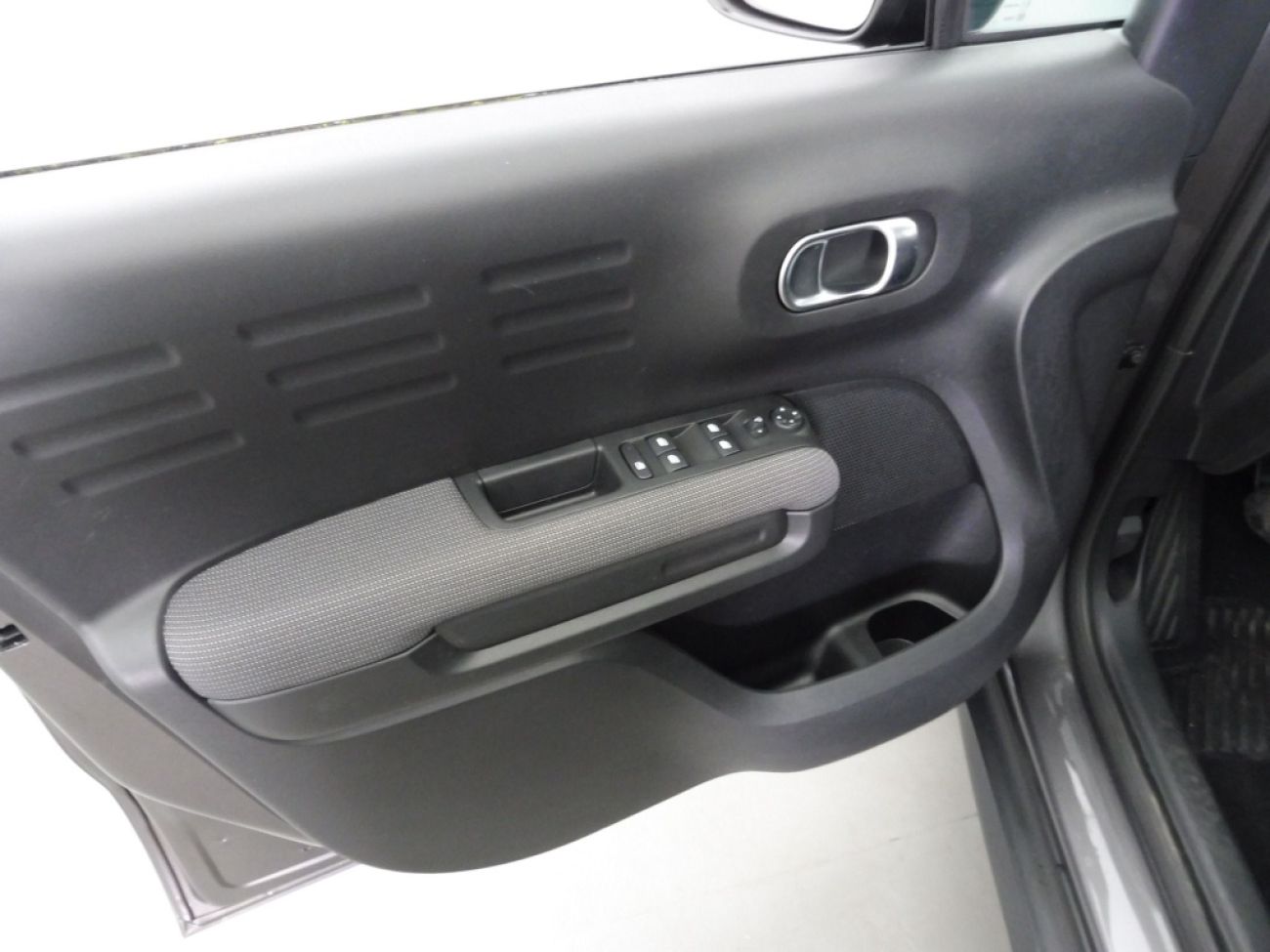 Mandataire Citroën C3 AIRCROSS 1.2 PURETECH 110CH SHINE