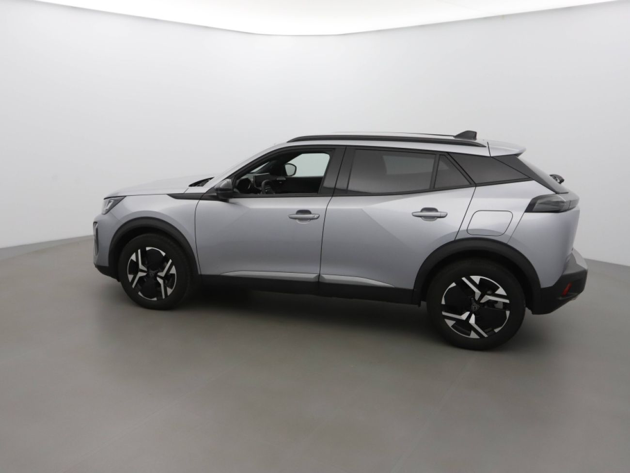 Mandataire PEUGEOT 2008 1.2 PURETECH 130CH S&S ALLURE EAT8