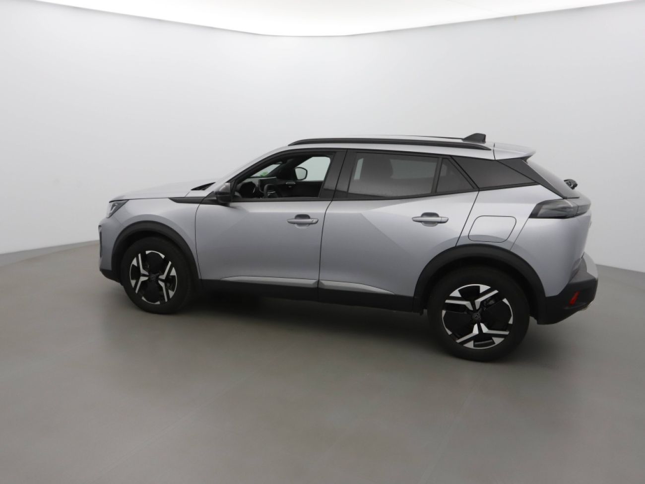 Mandataire PEUGEOT 2008 1.2 PURETECH 130CH S&S ALLURE EAT8
