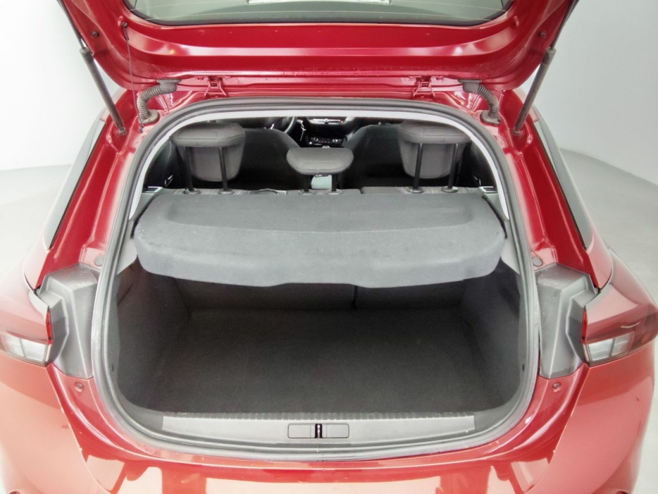 Mandataire Opel Corsa 1.2 100edition