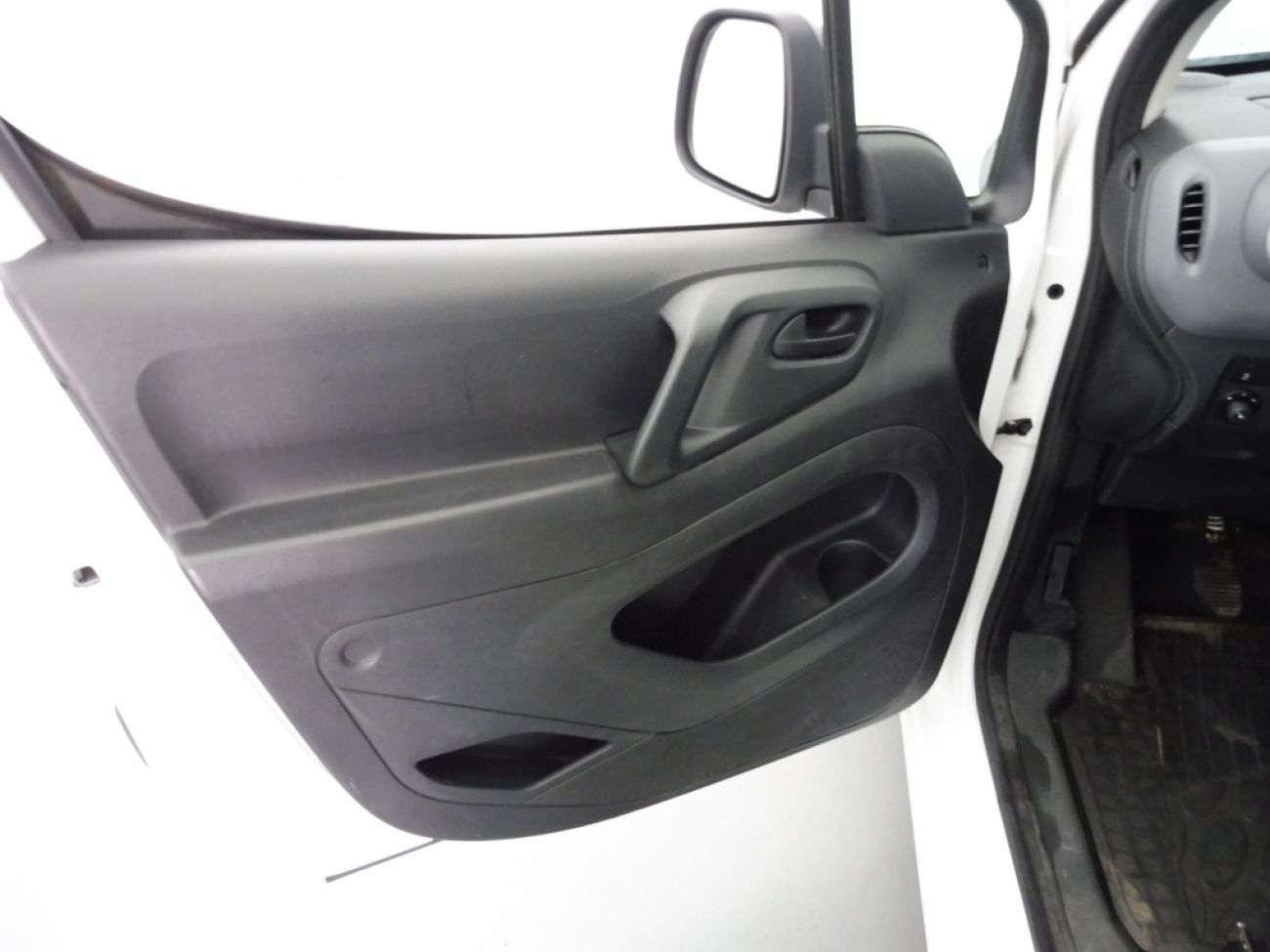 Mandataire Citroën Berlingo BLUEHDI 75CH CLUB