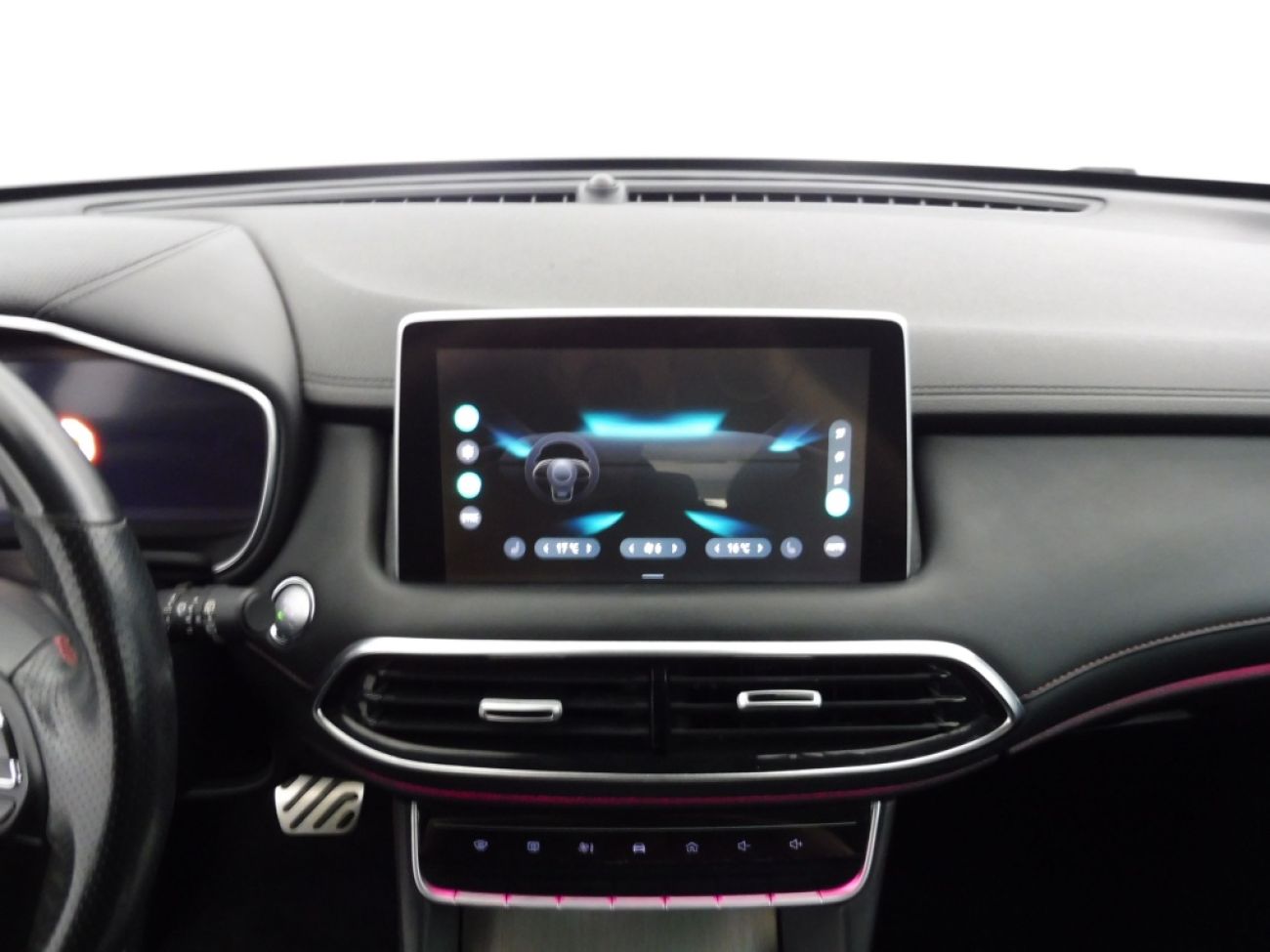 Mandataire MG HS 1.5 T-GDI 162 AT luxury