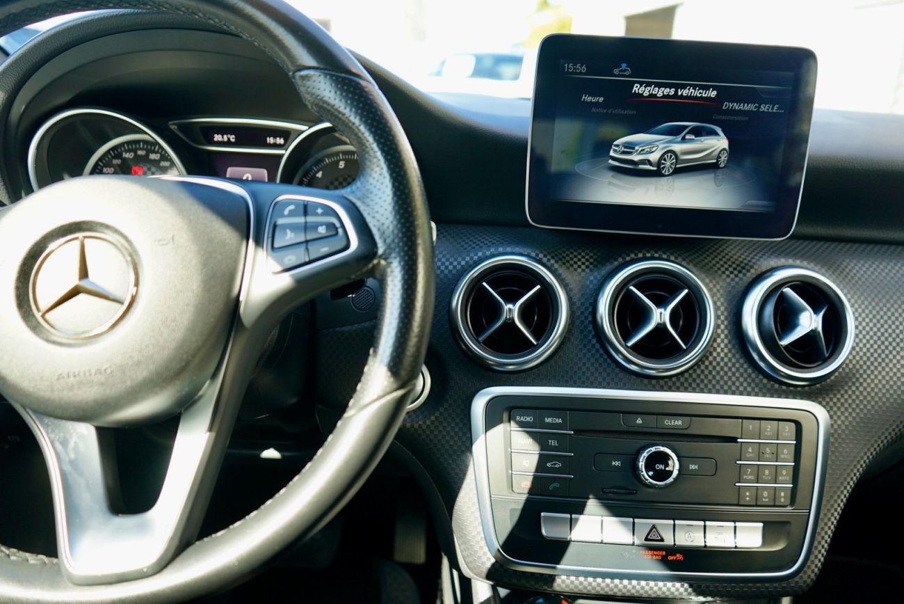 Mandataire MERCEDES CLASSE A 180 7G-DCT Sensation