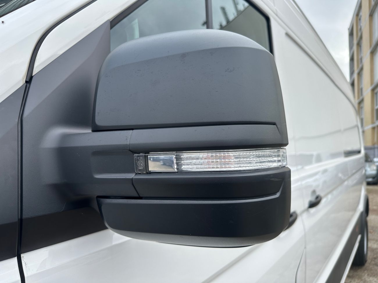 Mandataire VOLKSWAGEN CRAFTER VAN PROPULSION RJ 35 L4H3 2.0 TDI 177 CH BVA BUSINESS LINE ROUES JUMELEES