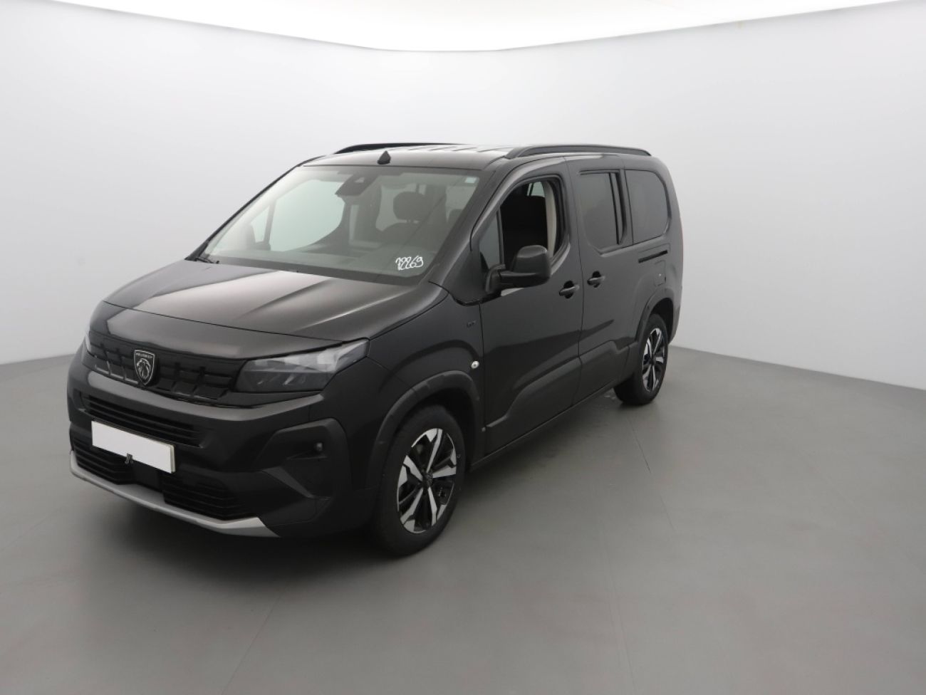 Mandataire PEUGEOT Rifter TAILLE XL - 1.5 BLUEHDI 130CH S&S GT EAT8 7 PLACES