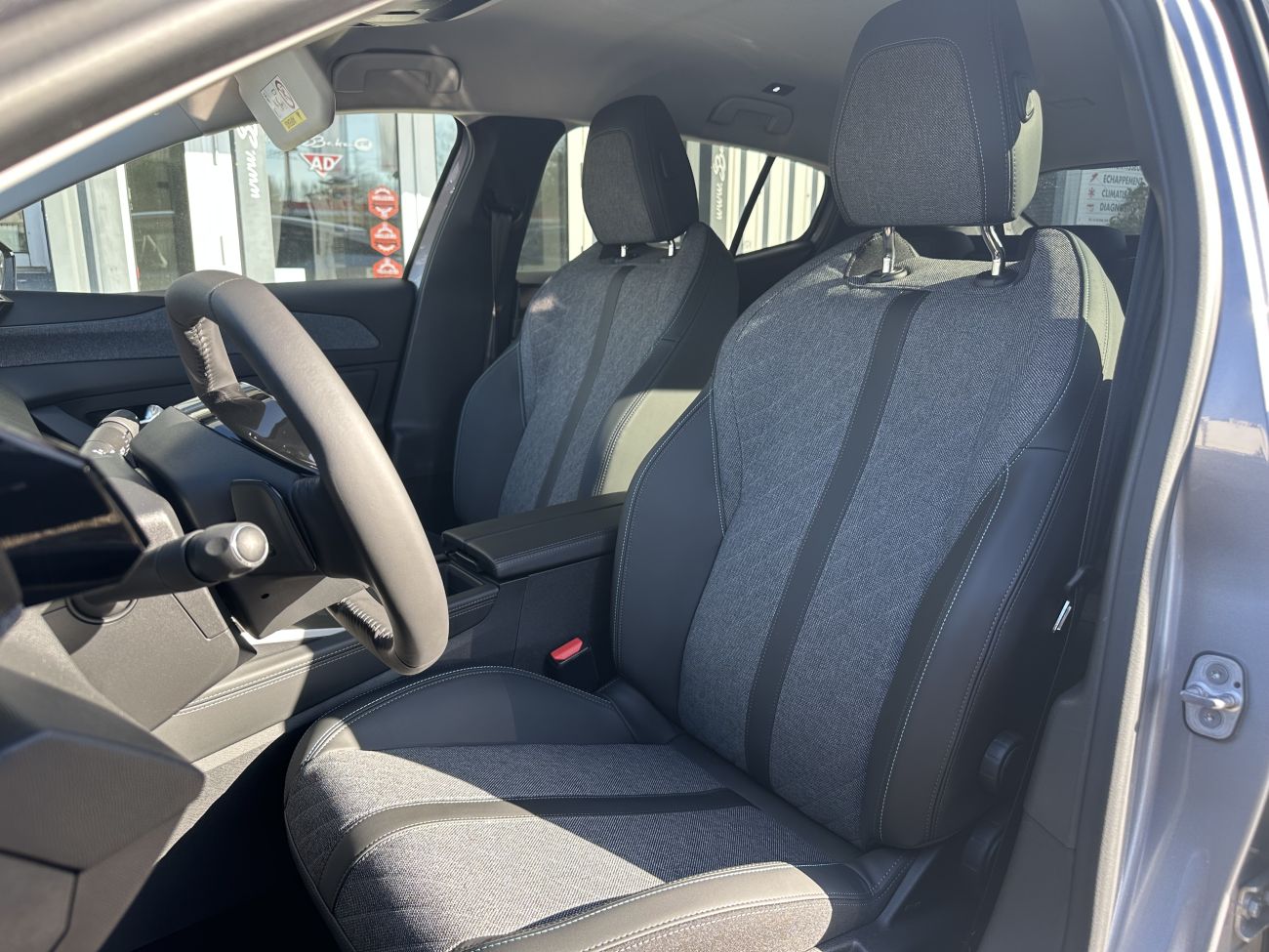 Mandataire PEUGEOT 408 130 ch S&S EAT8 Allure Pack JTES 19