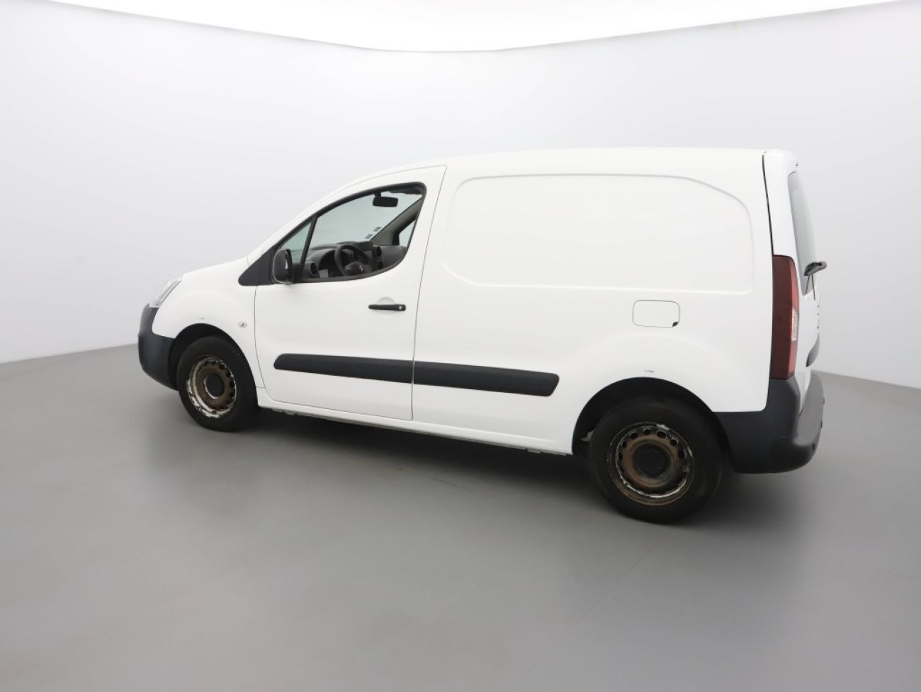 Mandataire Citroën Berlingo BLUEHDI 75CH CLUB