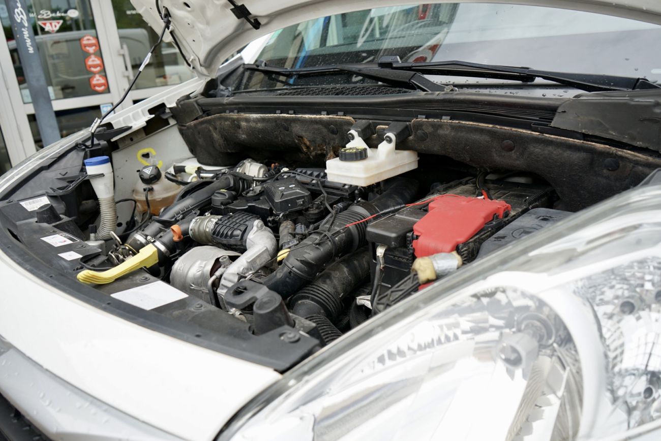 Mandataire PEUGEOT PARTNER FOURGON STANDARD 1.6 BLUEHDI 75 BVM5 PREMIUM PACK