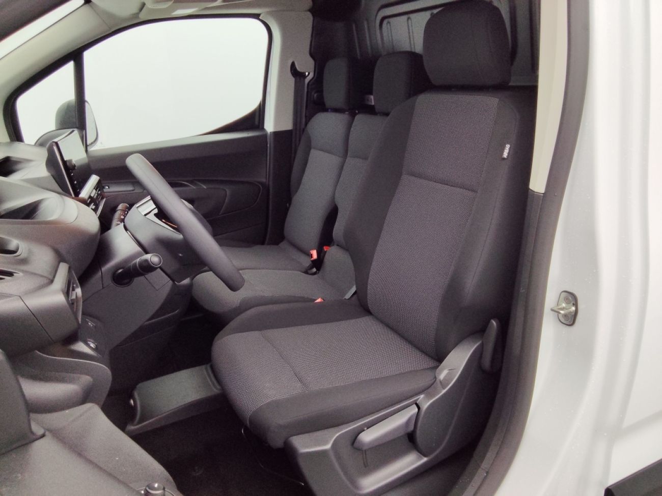 Mandataire PEUGEOT PARTNER M 650KG BLUEHDI 100CH S&S