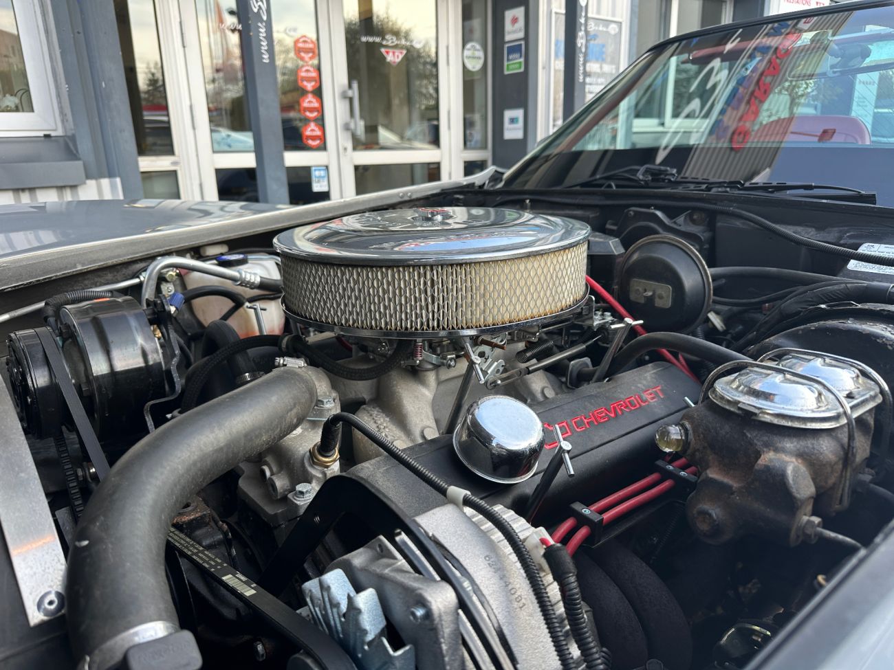 Mandataire CHEVROLET CORVETTE C3 T-TOP 25 TH ANNIVERSARY V8 350 L48