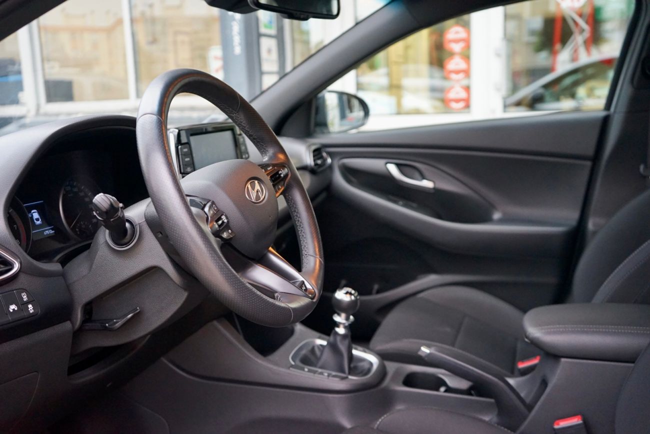 Mandataire Hyundai i30 FASTBACK 1.4 T-GDi 140 BVM6 N Line TOIT OUVRANT