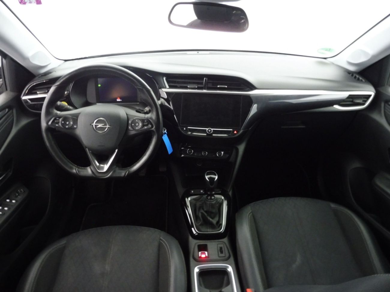 Mandataire Opel Corsa 1.2 TURBO 100CH ELEGANCE