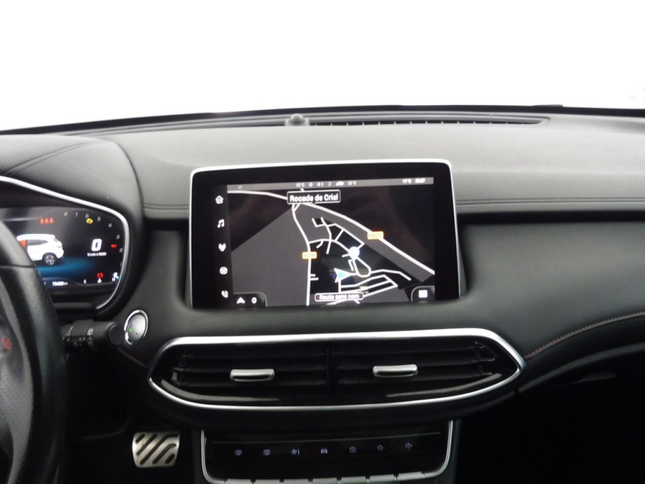 Mandataire MG HS 1.5 T-GDI 162 AT luxury
