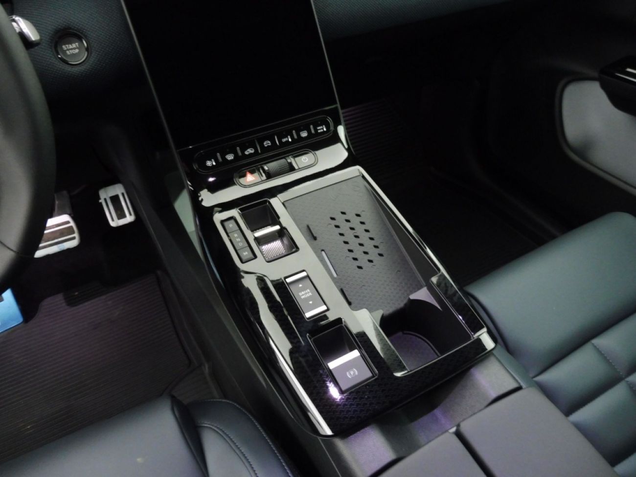 Mandataire Citroën C5 Aircross 1.2 HYBRIDE 145CH MAX BOITE AUTOMATIQUE