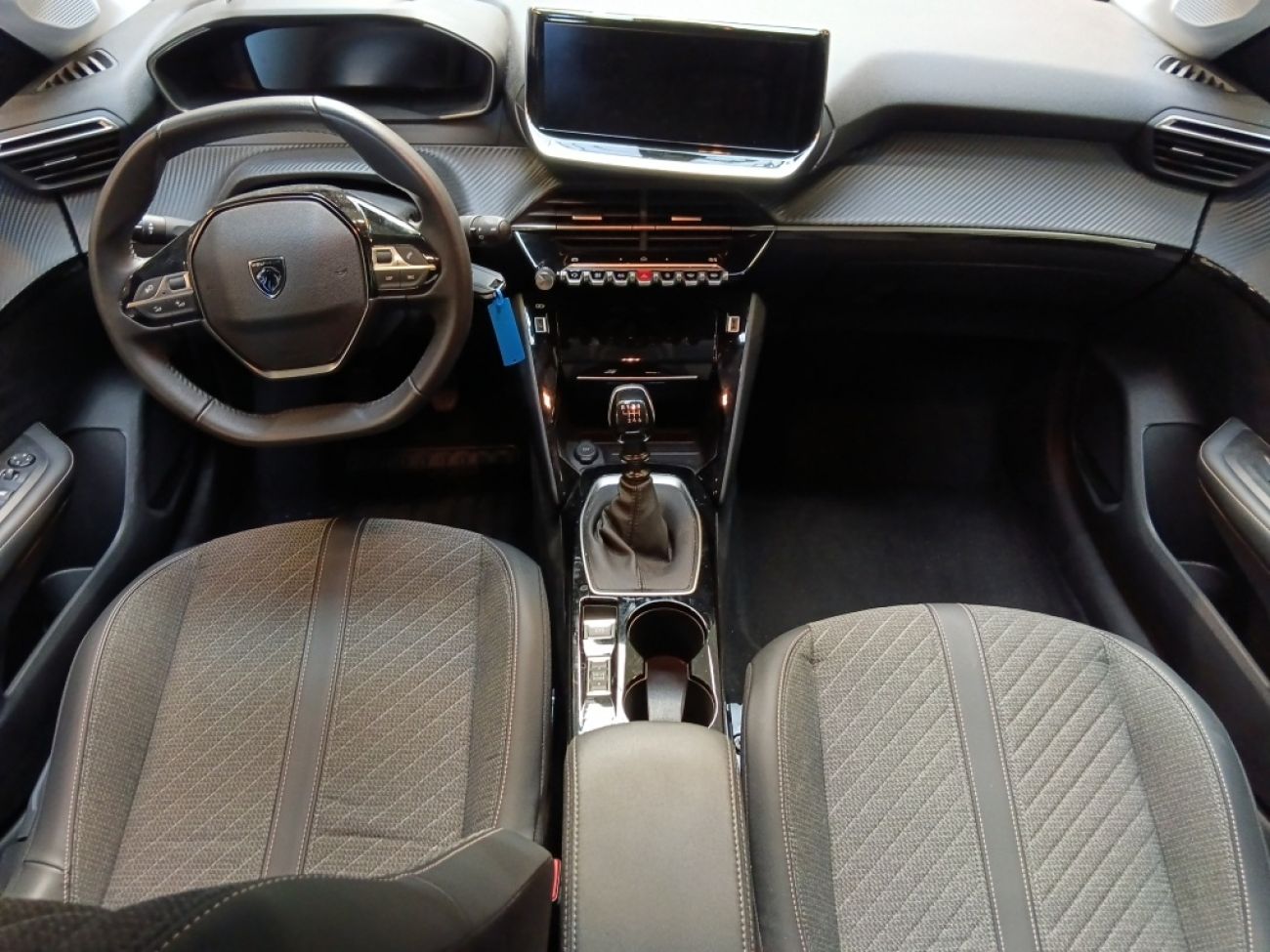 Mandataire PEUGEOT 208 1.2 100CH S&S ALLURE