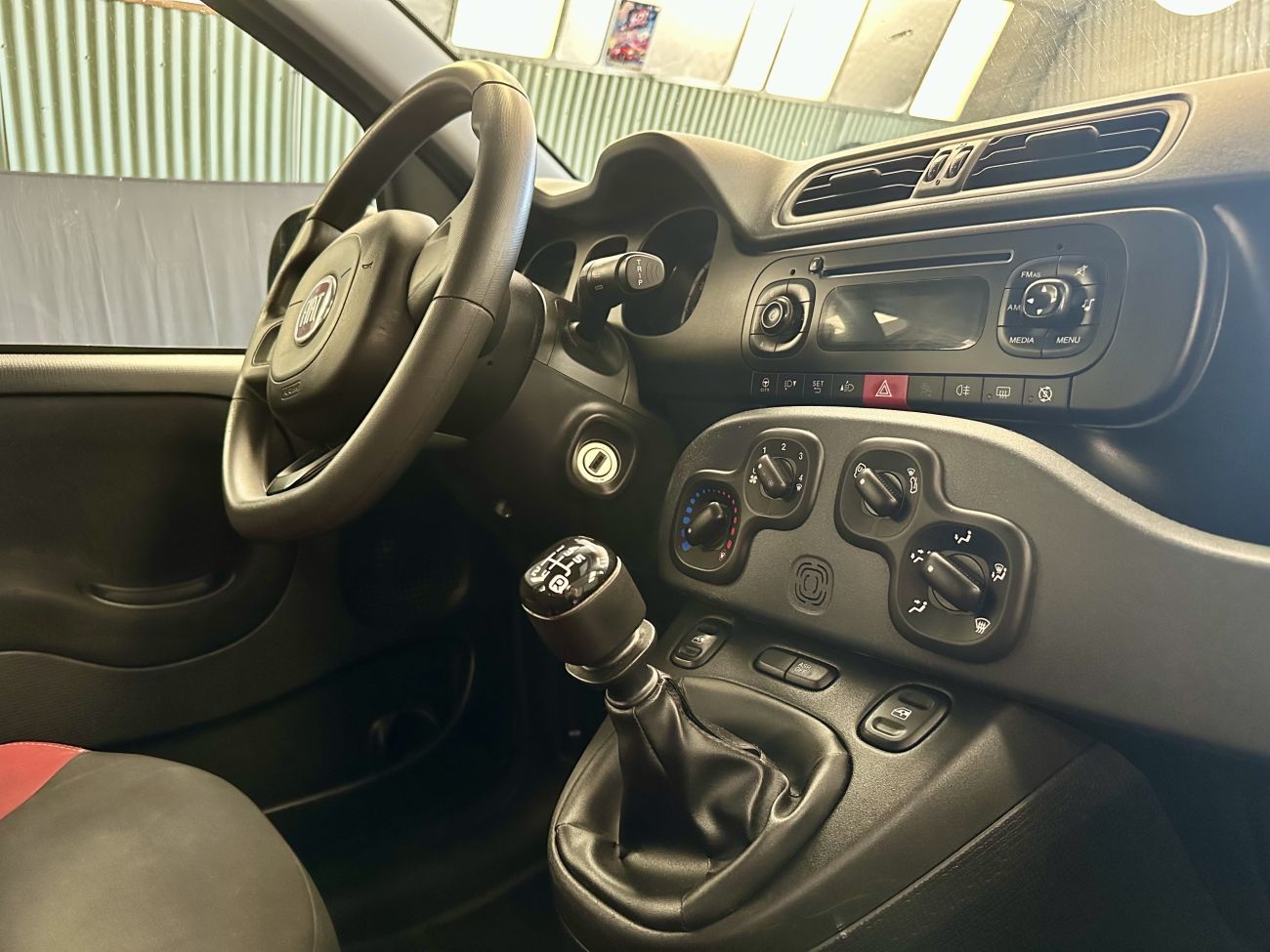 Mandataire FIAT PANDA 1.2 69 ch S/S Easy