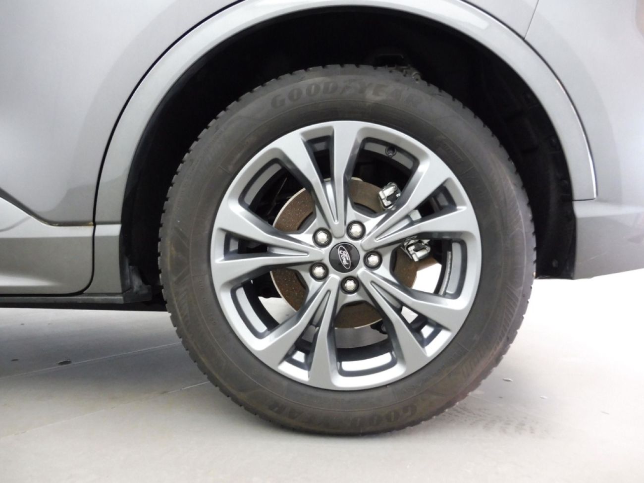 Mandataire Ford Kuga 2.0 TDCI 120CH ST-LINE POWERSHIFT