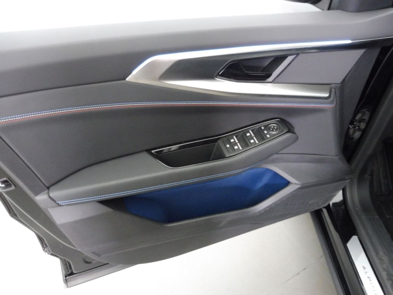 Mandataire RENAULT RAFALE 1.2 E-TECH FULL HYBRID 200CH ESPRIT ALPINE