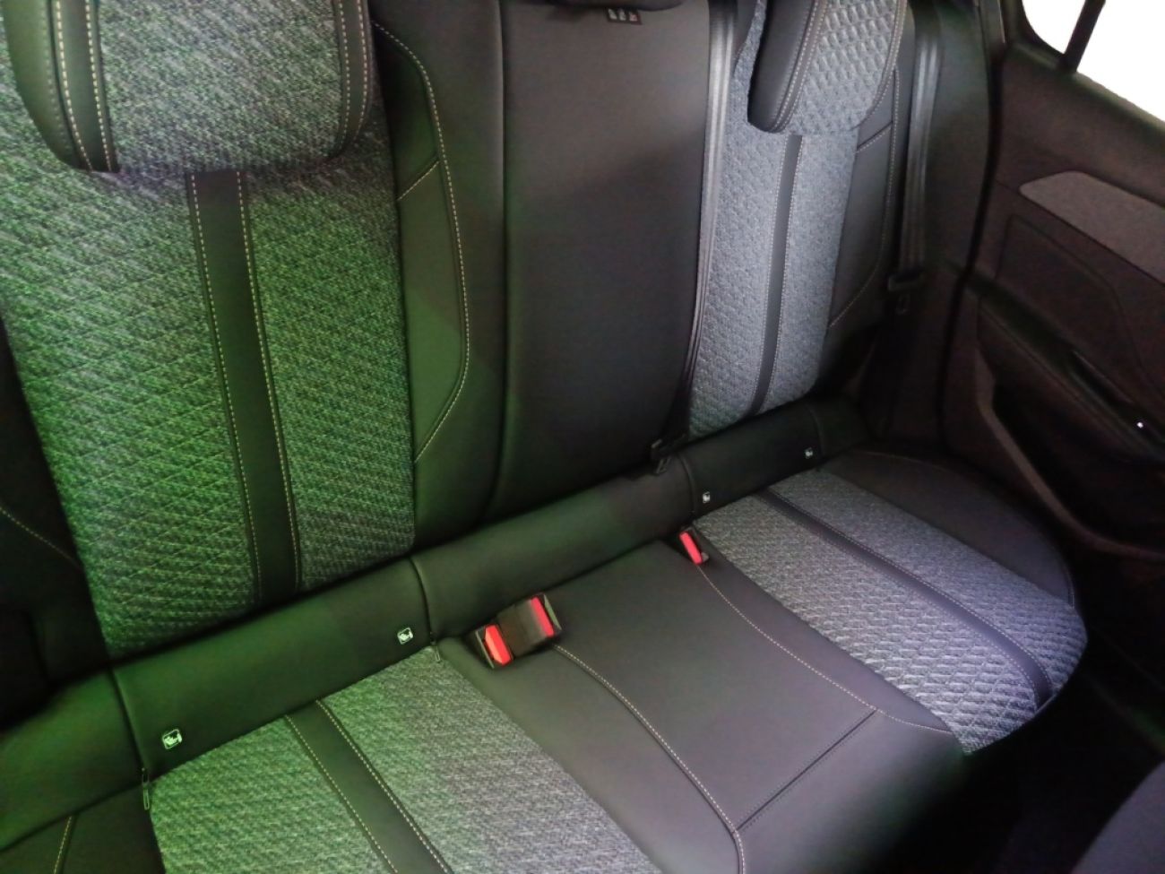 Mandataire PEUGEOT 308 NV 1.5 BLUEHDI 130CH S&S ALLURE EAT8