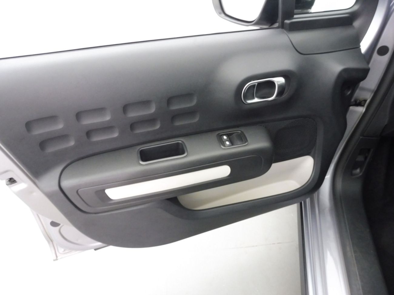 Mandataire Citroën C3 1.5 BLUEHDI 100CH S&S PLUS