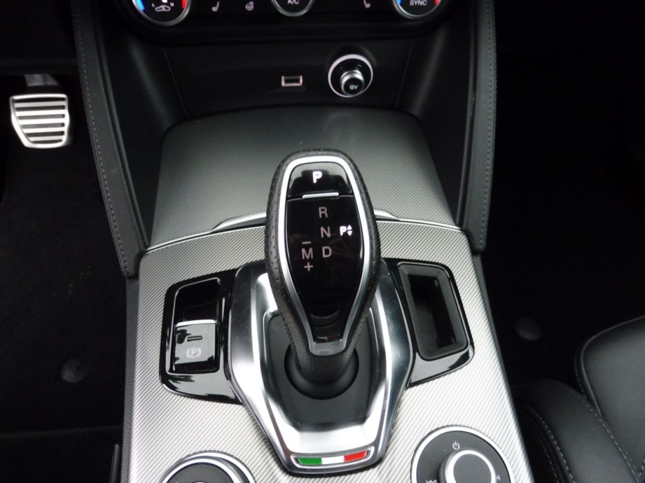 Mandataire ALPHA ROMEO Stelvio 2.2 DIESEL 160CH SPRINT AT8