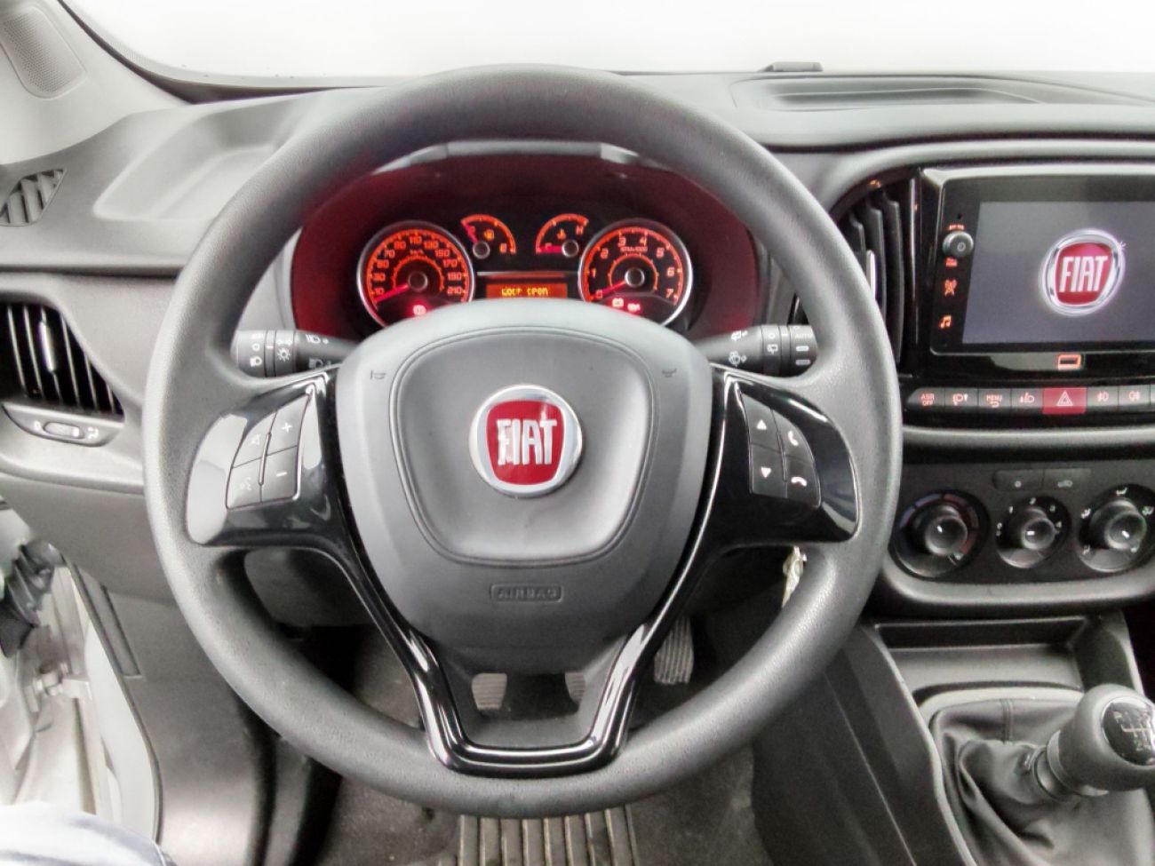 Mandataire FIAT Doblo Combi 1.6 MULTIJET 120sx n1 l1h1