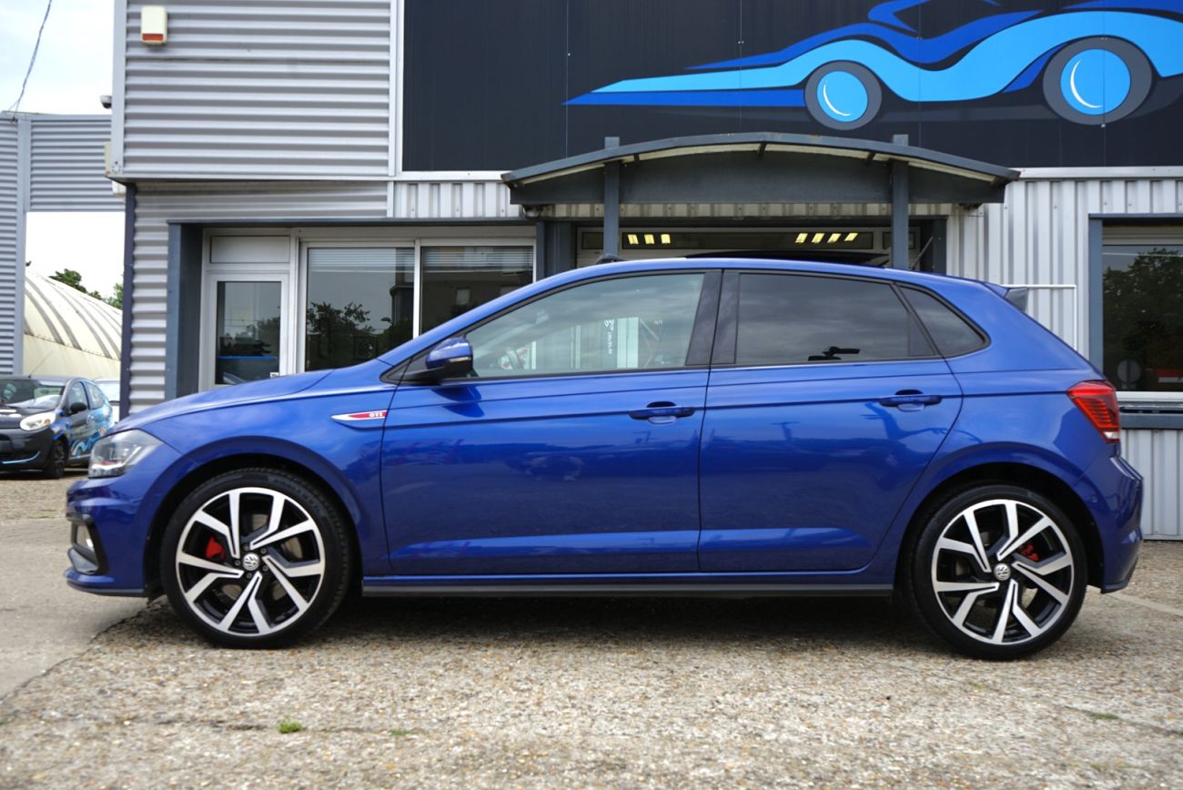 Mandataire VOLKSWAGEN POLO 2.0 TSI 200 S&S DSG6 GTI