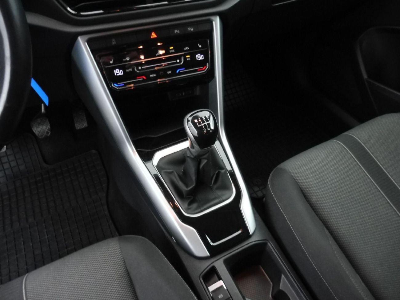 Mandataire VOLKSWAGEN T-Roc 1.5 TSI 150 life