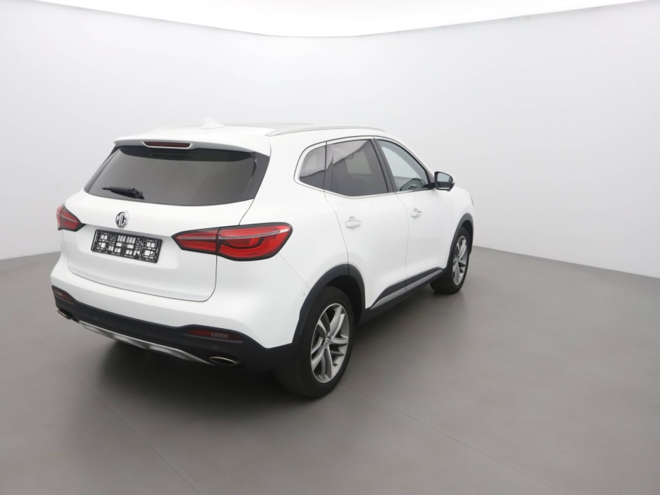 Mandataire MG HS 1.5 T-GDI 162 AT luxury