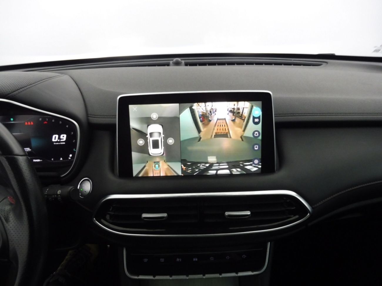 Mandataire MG HS 1.5 T-GDI 162 AT luxury