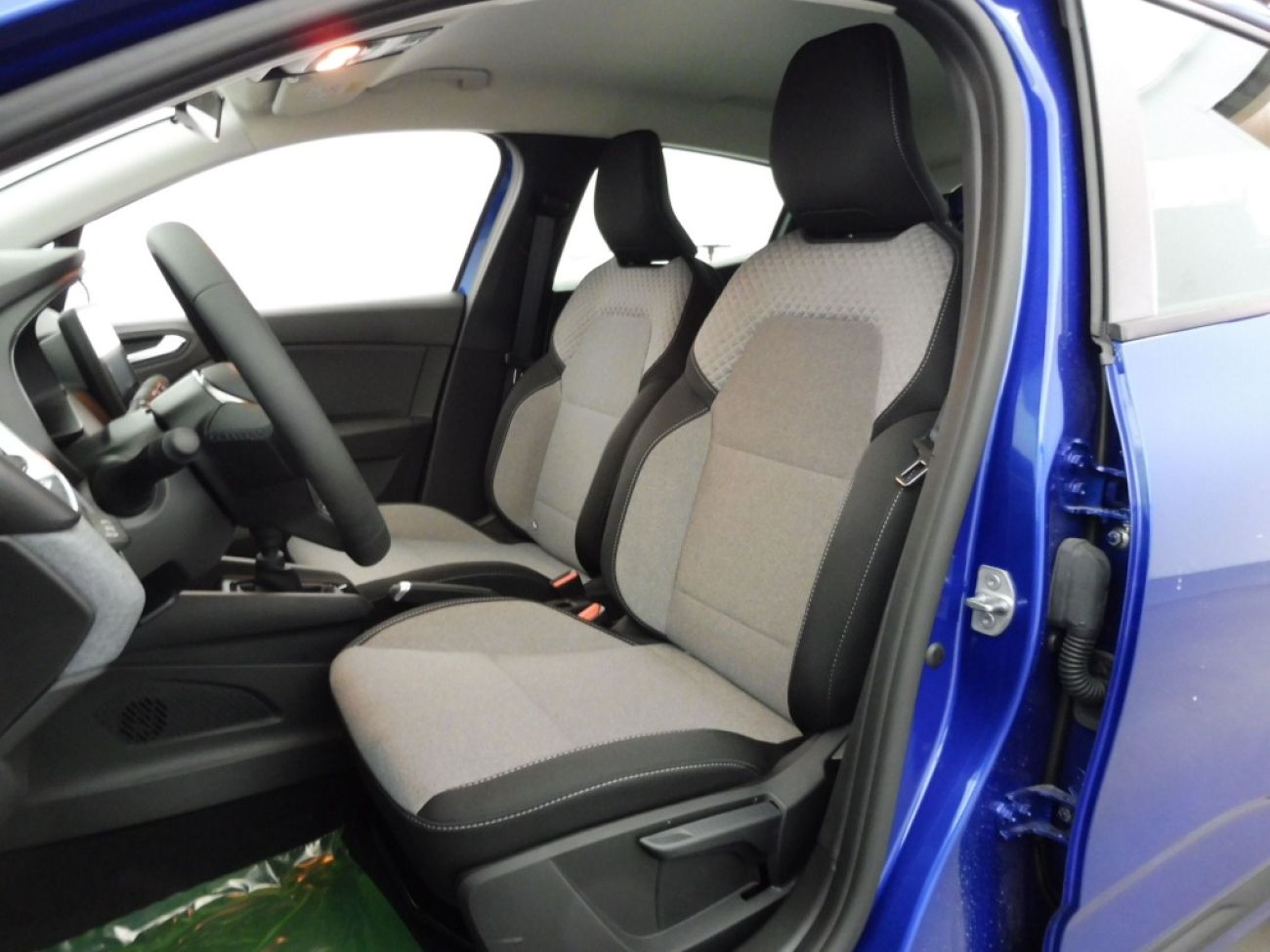 Mandataire RENAULT CLIO V 1.5 DCI 100CH EVOLUTION - 25
