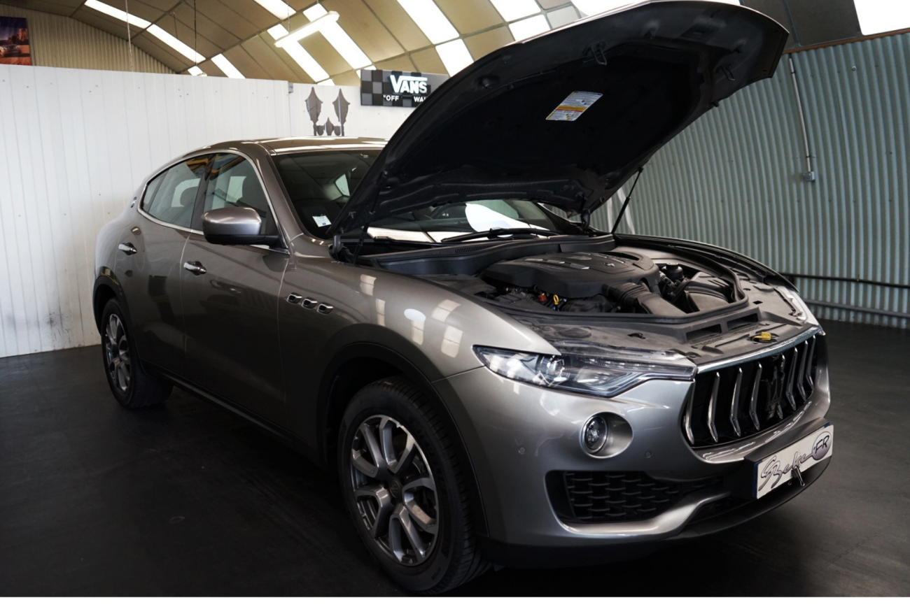 Mandataire MASERATI LEVANTE Diesel 3.0 V6 Turbo 275 JTES 19