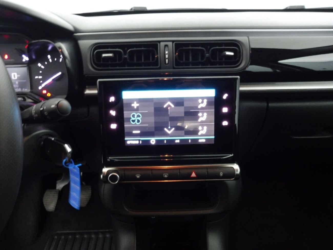 Mandataire Citroën C3 1.5 BLUEHDI 100CH S&S PLUS