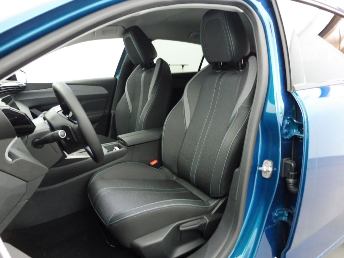 Mandataire PEUGEOT 308 1.5 BLUEHDI 130CH S&S ALLURE EAT8