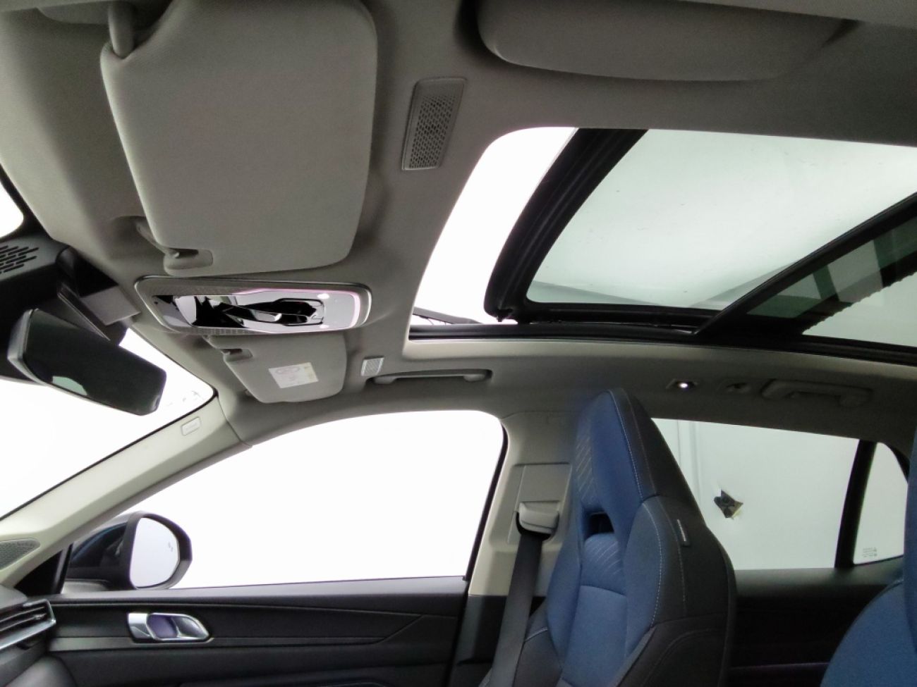 Mandataire LYNK&CO 01 1.5 PHEV 261