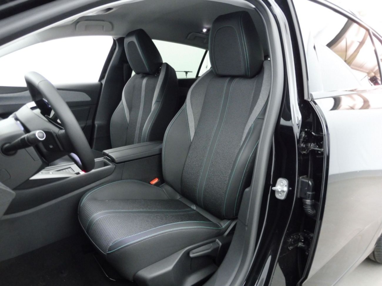 Mandataire PEUGEOT 308 1.5 BLUEHDI 130CH S&S ALLURE EAT8
