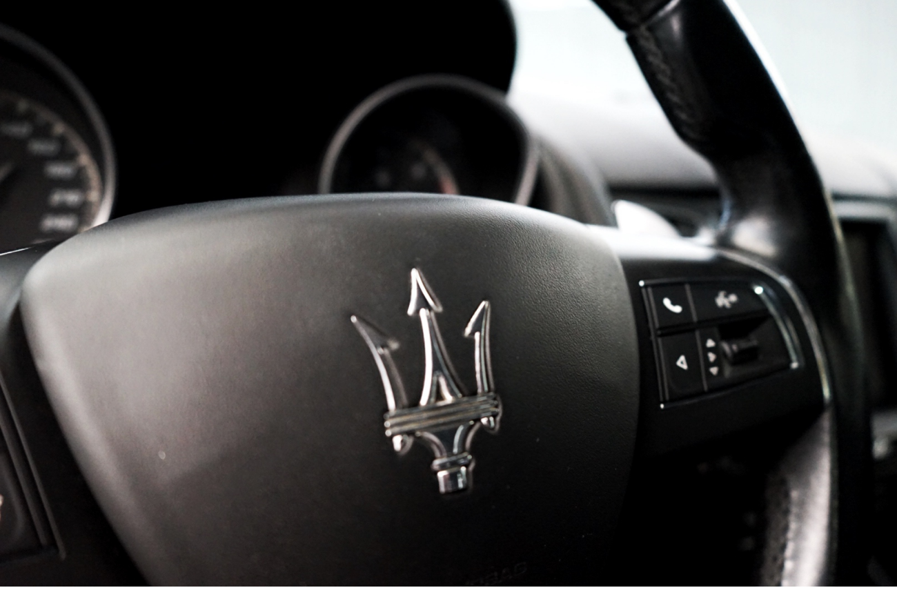 Mandataire MASERATI LEVANTE Diesel 3.0 V6 Turbo 275 JTES 19