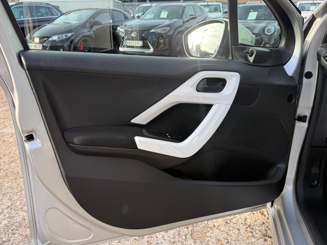 Mandataire PEUGEOT 208 1.2 PureTech 68ch BVM5 Like