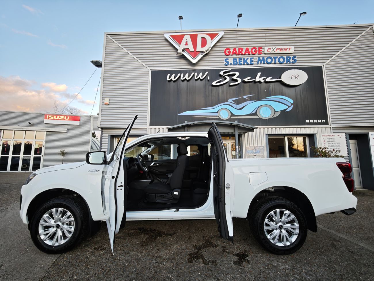 Mandataire ISUZU D MAX SPACE N60 BB+ A/T 4x4 MY2025 Euro6e