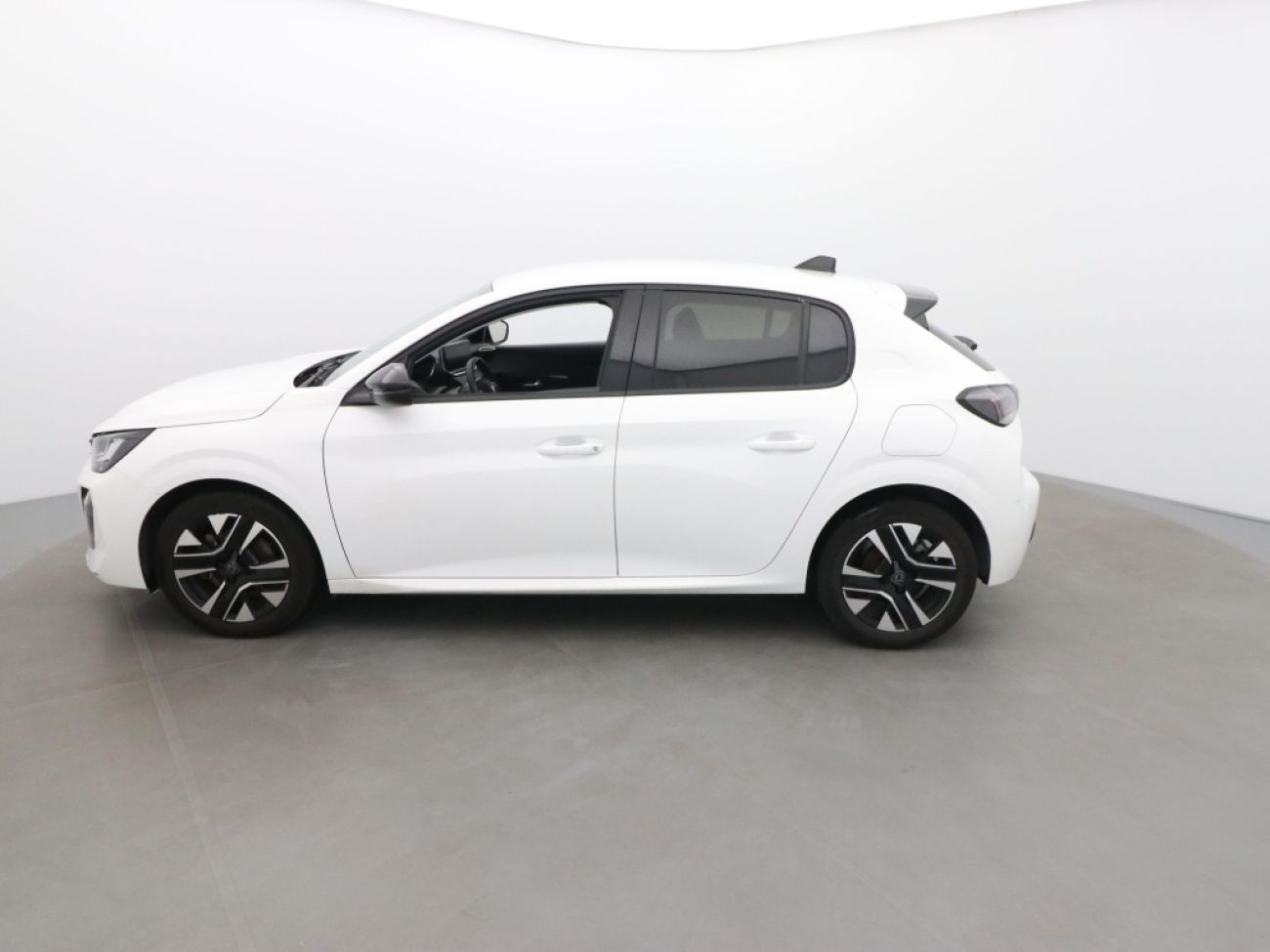 Mandataire PEUGEOT 208 1.2 100CH S&S ALLURE
