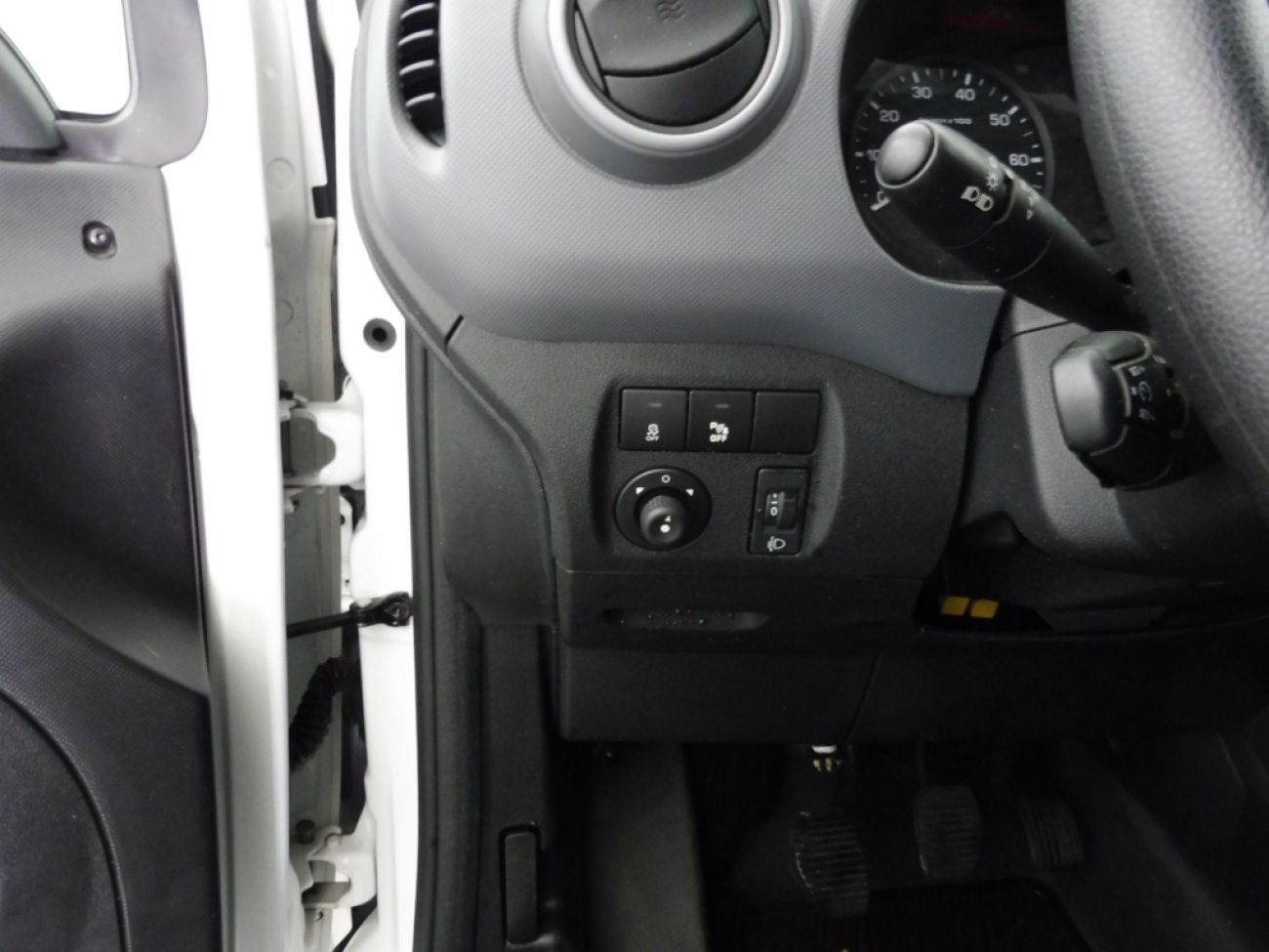Mandataire Citroën Berlingo BLUEHDI 75CH CLUB