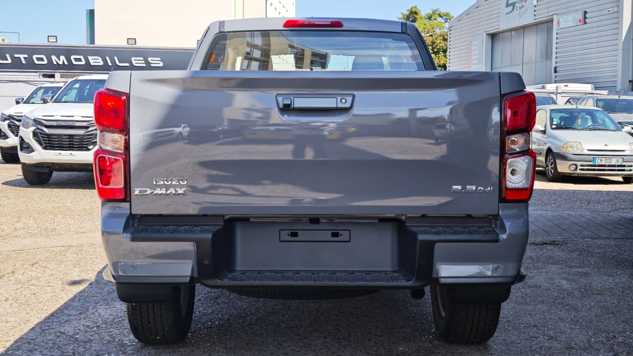 Mandataire ISUZU D-MAX SPACE EVOLUTION 2.2 DMS A/T 4x4 MY2026 Euro6e-bis
