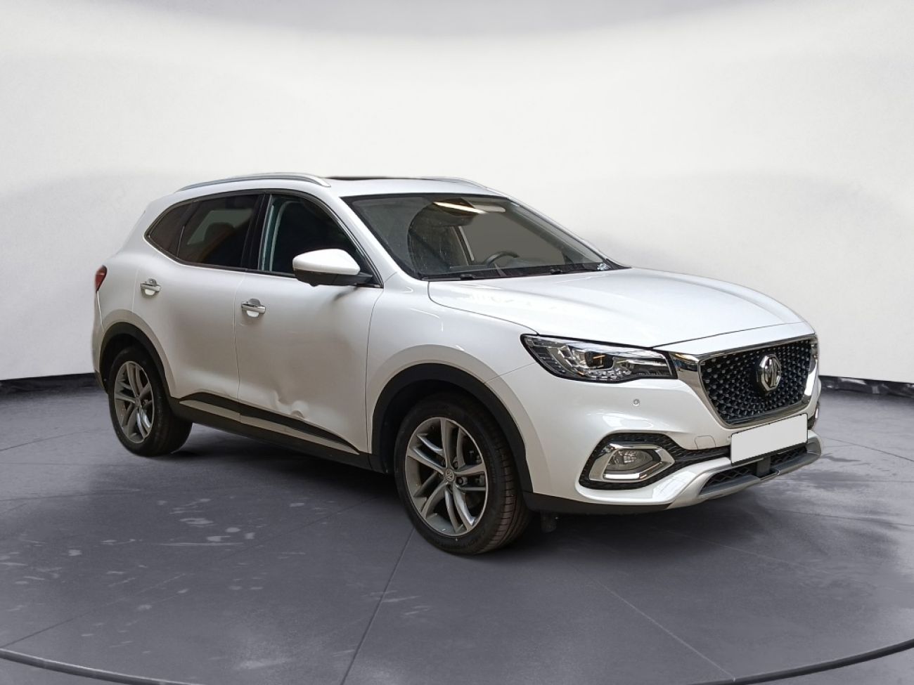 Mandataire MG HS 1.5 T-GDI 162 AT luxury