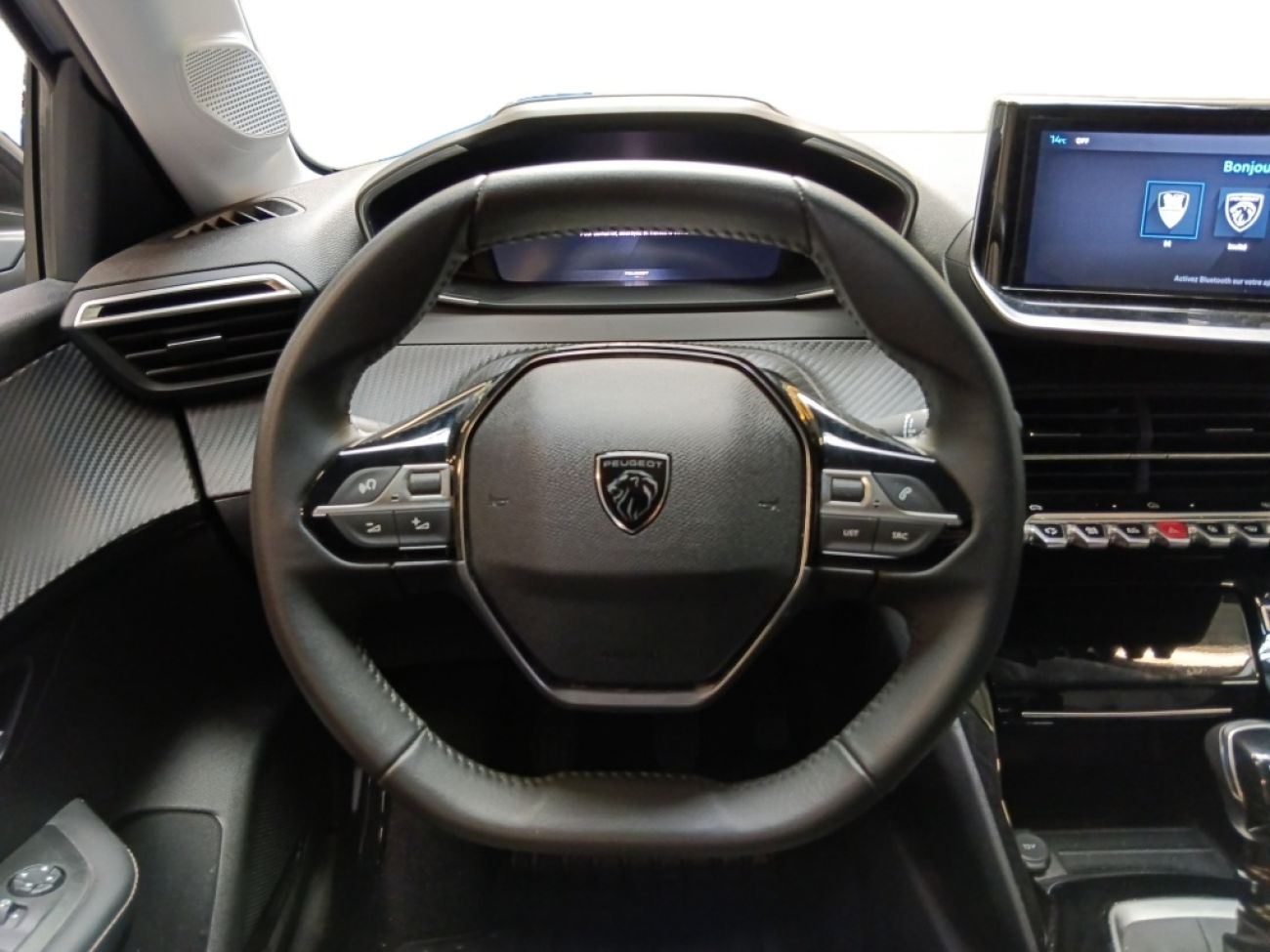 Mandataire PEUGEOT 208 1.2 100CH S&S ALLURE