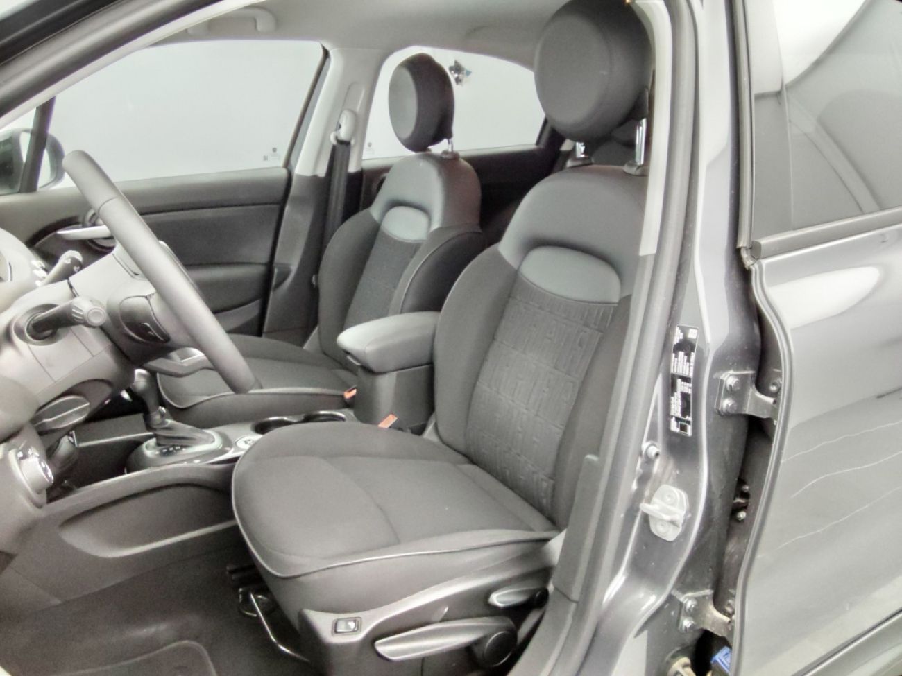 Mandataire FIAT 500X 1.5 FIREFLY TURBO 130CH S/S HYBRID PACK CONFORT DCT7
