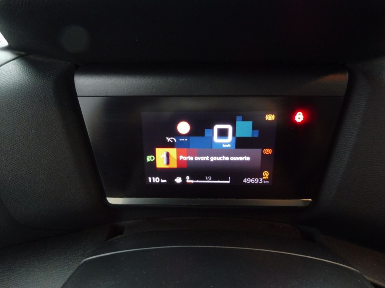 Mandataire Citroën C4 X 1.2 PURETECH 100 FEEL