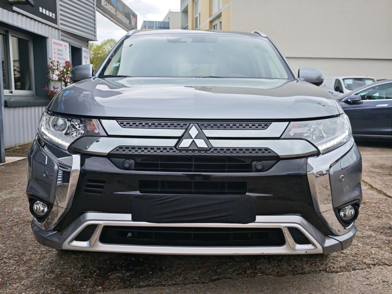 Mandataire MITSUBISHI OUTLANDER PHEV 2.4l PHEV Twin Motor 4WD Business