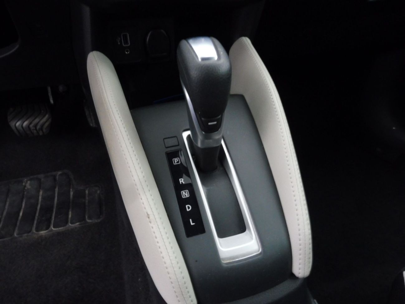 Mandataire NISSAN Micra 1.0 IG-T 92 XTRONICn-design