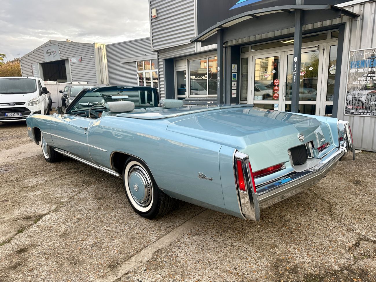 Mandataire CADILLAC ELDORADO CABRIOLET V8 500 CI 8.2