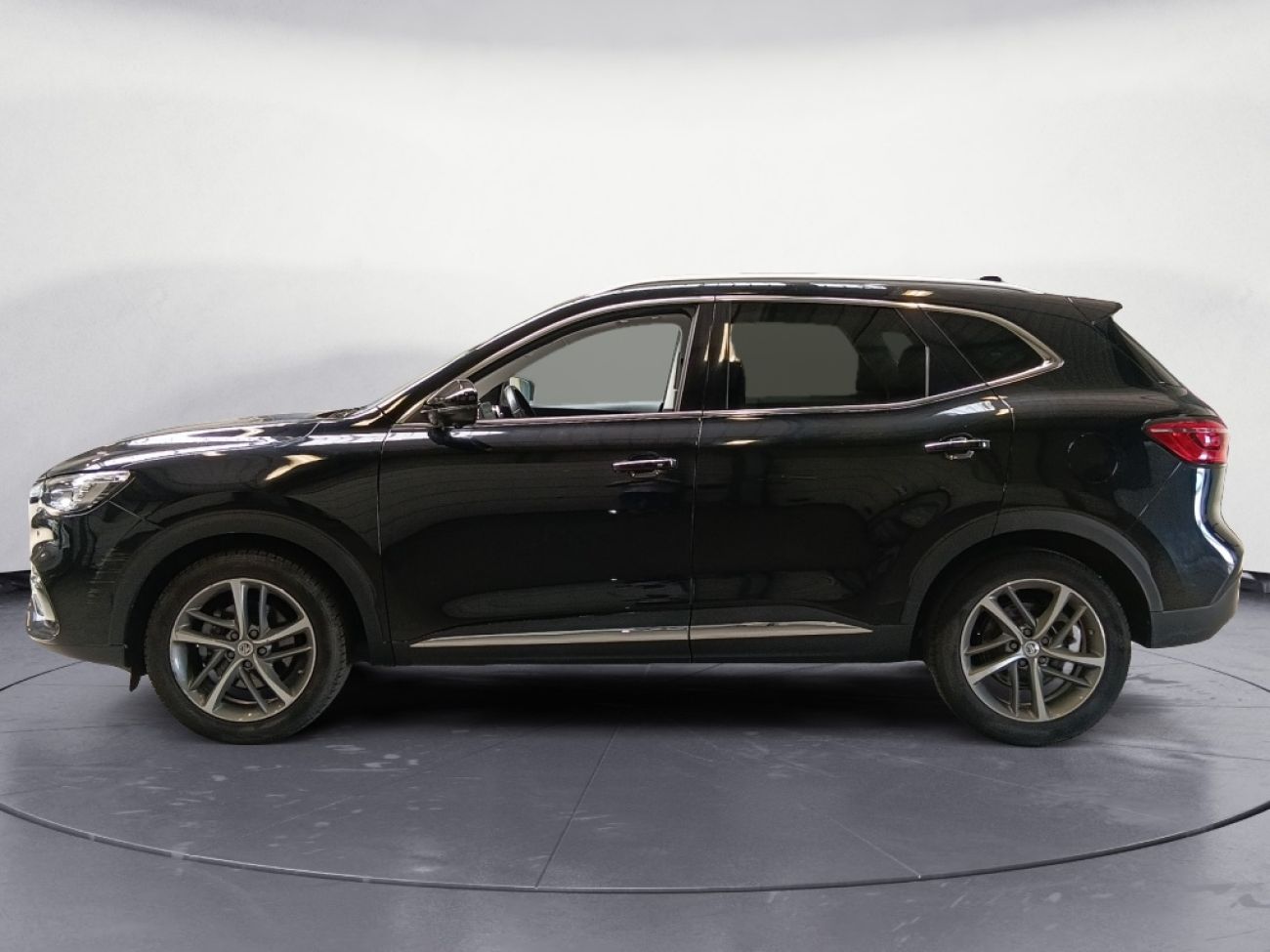 Mandataire MG HS 1.5 T-GDI 162 AT luxury